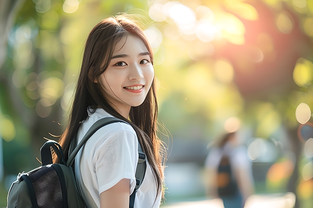 成都美术高考学校哪里好